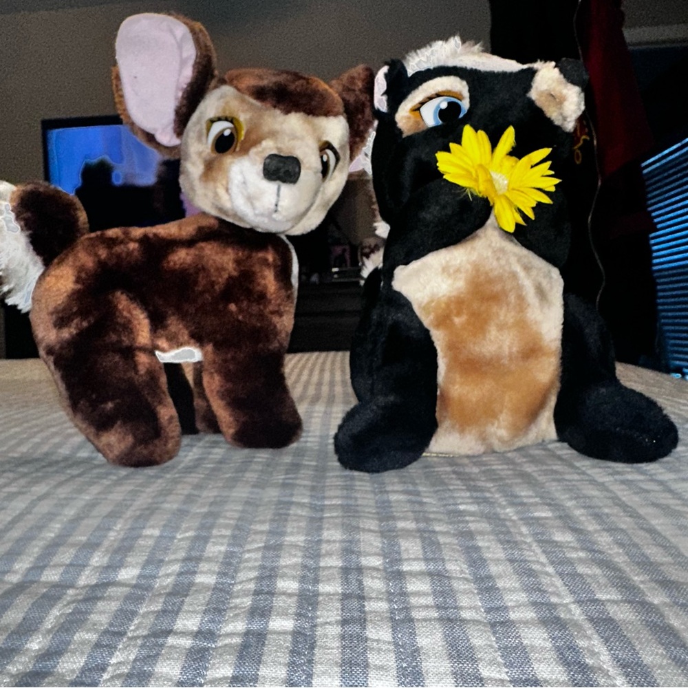 Disney Bambi and Flower Plush Set Forest Friends Skunk with Daisy 9-11 Inch